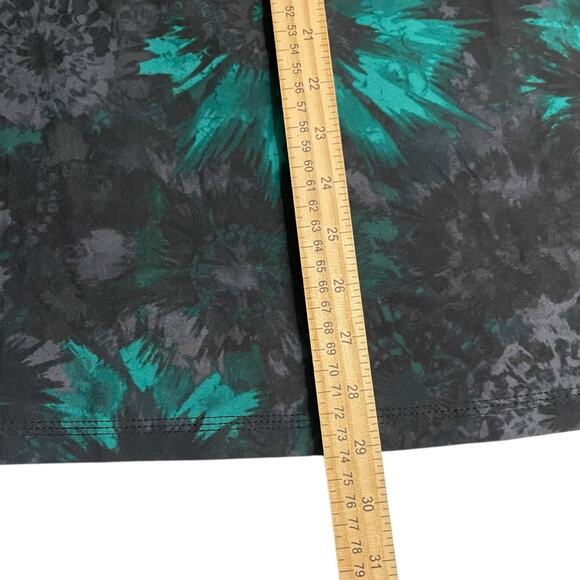 Cherokee Infinity Mens Scrub Top Size Medium Green Black Texture Burst 1 Pocket - Picture 6 of 7